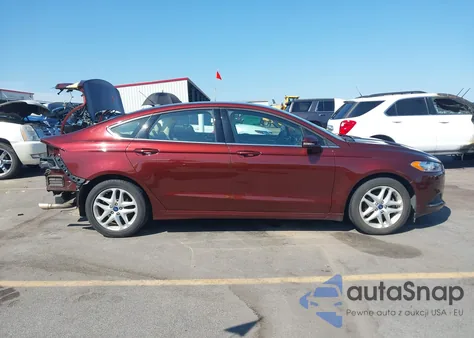 2016 Ford Fusion Se z USA, uszkodzony, nr VIN 3FA6P0H78GR104565